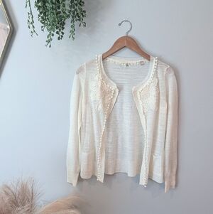 Anthropologie Knitted Knot White Women's Sweater with Lace Detailing Sz Xs